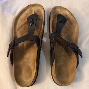 Birkenstock Black Leather Gizeh Sandals